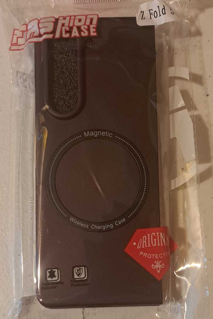 20250411_095440 - Tech Accessories wine red case